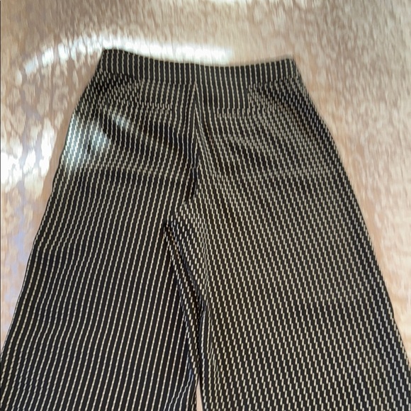 Kate Spade Black and White Patterned Pants - Picture 4 of 6